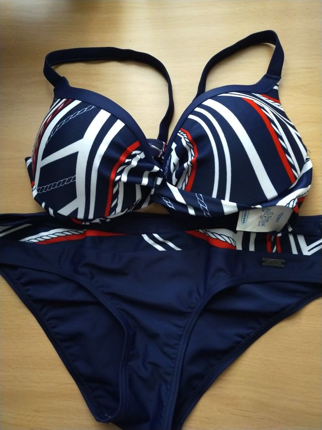 15e lote de 3 bikinis.
