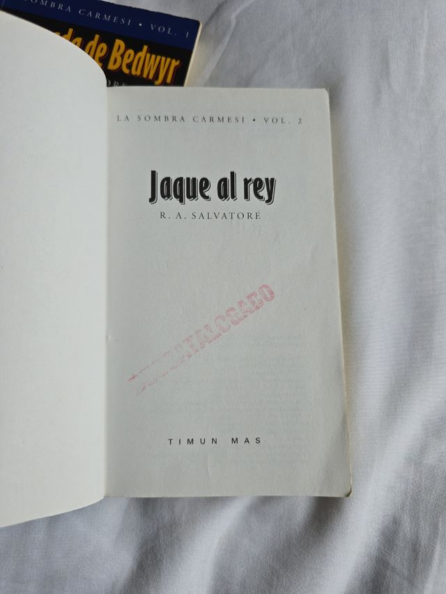 La sombra carmesí R.A. Salvatore serie