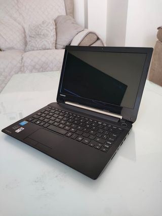 Portátil Toshiba 11'6"