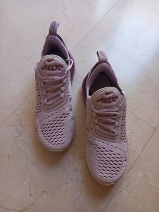 Nike Air Máx 270