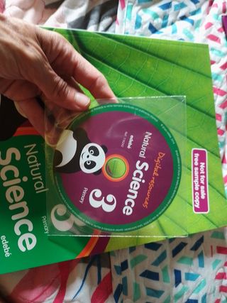 Natural Science 3 de primaria Edebé.