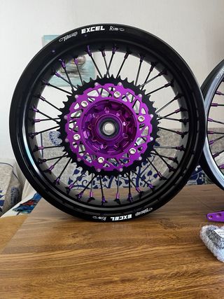 Llantas supermotard ktm