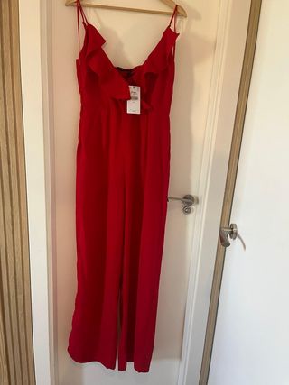 Mono rojo a estrenar.