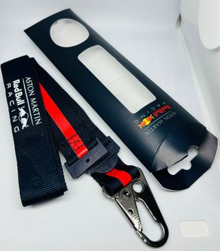 Lanyard/ llavero RED BULL. NUEVO a estrenar