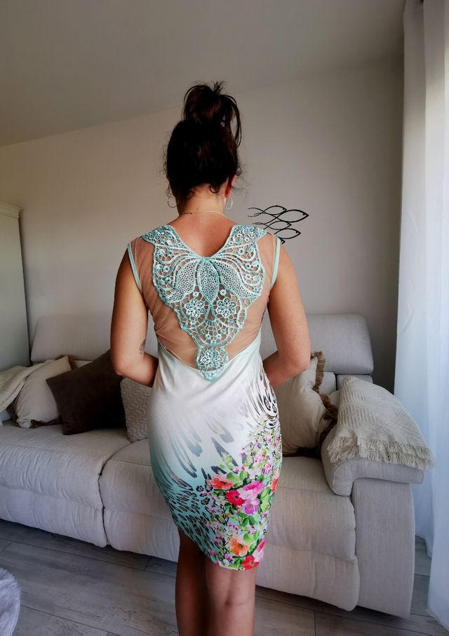 Vestido verde turquesa calado