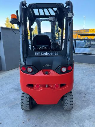 CARRETILLA ELEVADORA ELECTRICA LINDE.