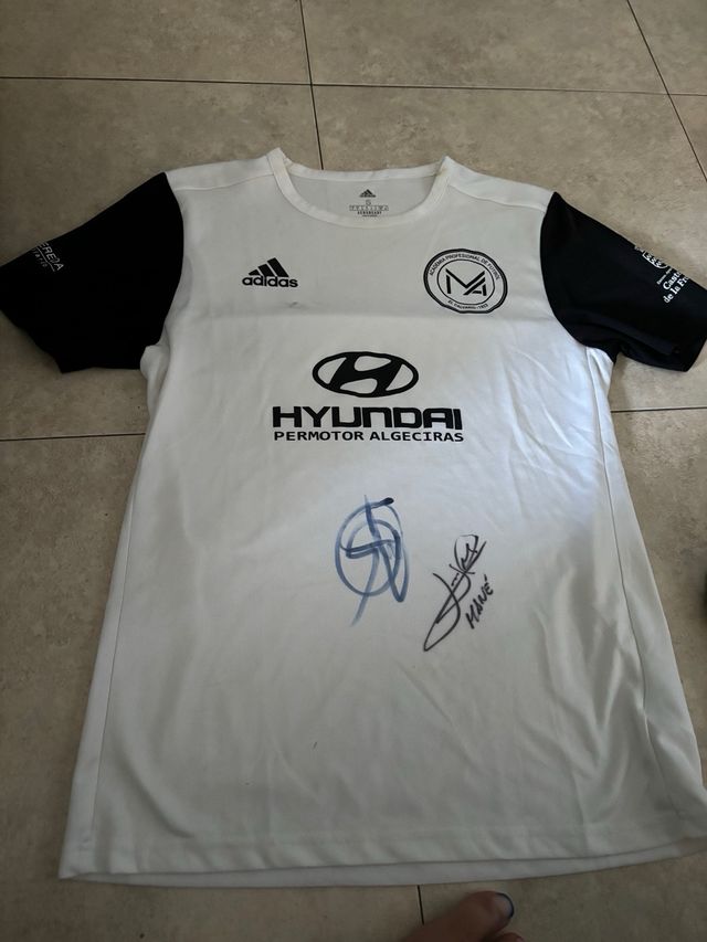 Camiseta futbol firmada por Mane