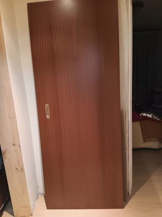 PUERTA CORREDERA COMO NUEVA