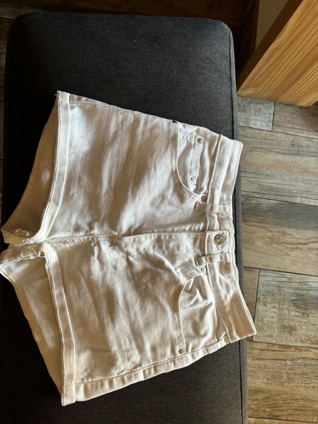 Vaqueros cortos Pull & Bear