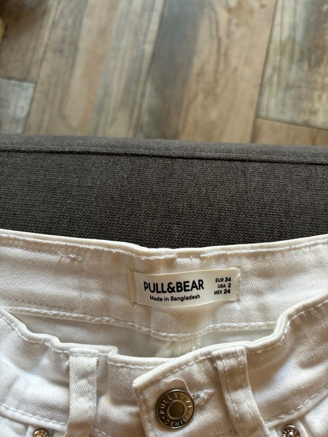 Vaqueros cortos Pull & Bear