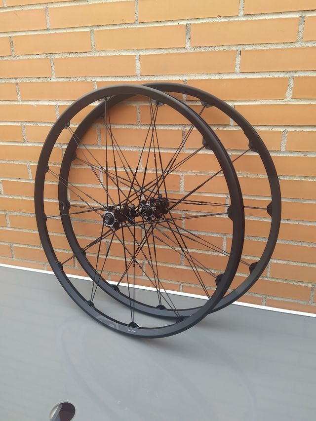 29" CrankBrothers Cobalt 3 Boost.NUEVAS. ENVÍO!