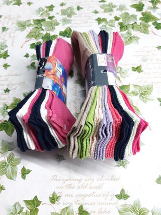 14 pares de meias curtas em algodão