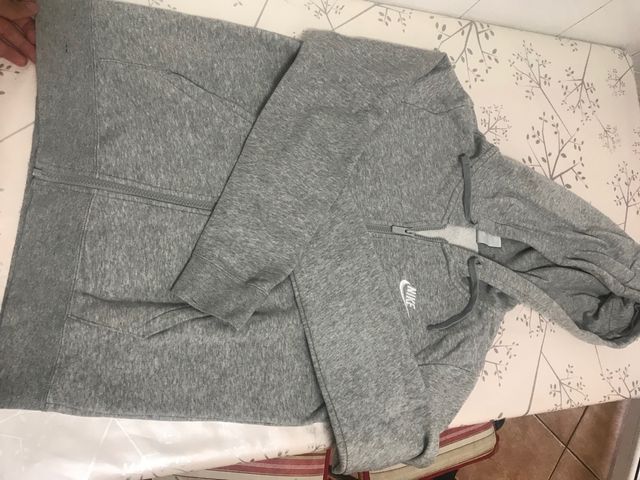 Sudadera con cremallera nike