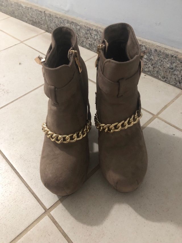 Stivaletti donna 37 scamosciati