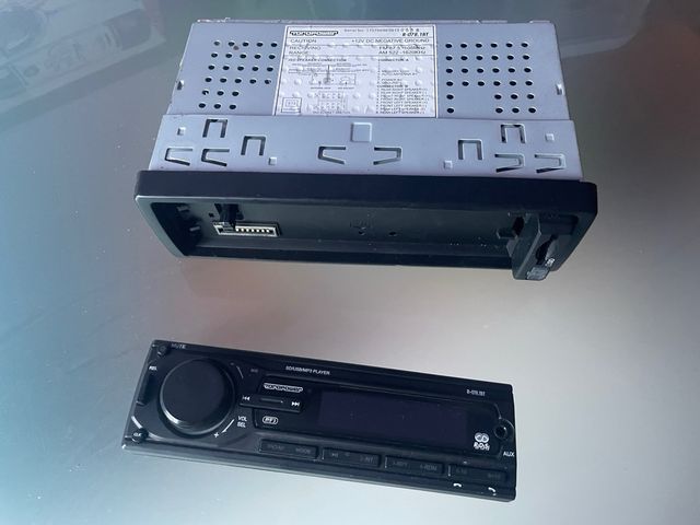 Radio Toropower R-078. 1BT 1Din