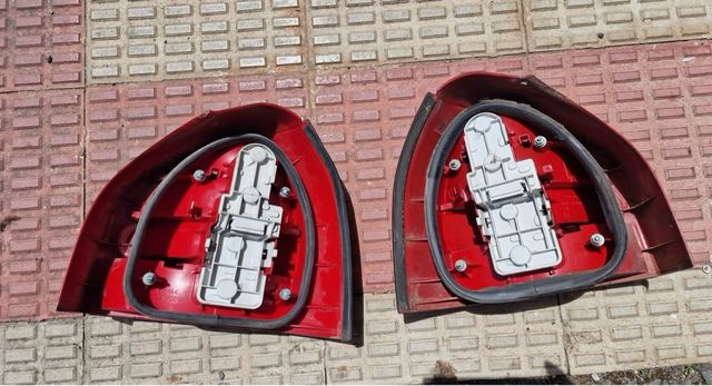 Pilotos traseros audi.