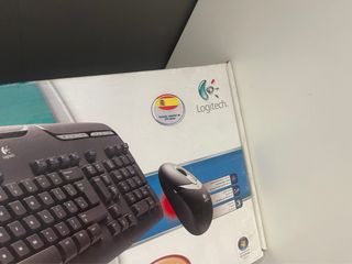 Teclado multimedia inalambrico logitech ex110