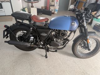 Vendo o cambio Brixton rayburn 125cc