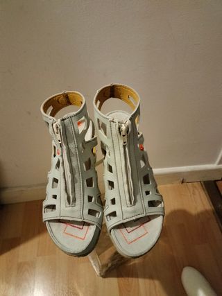 Sandalias a estrenar Art 37