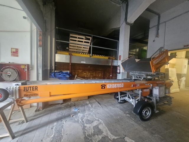 Plataforma monta mueble de