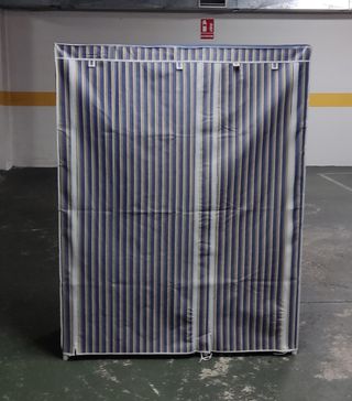 Armario de tela amplio, fuerte y robusto