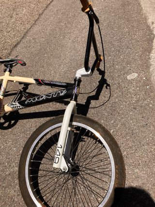 BMX MONTY
