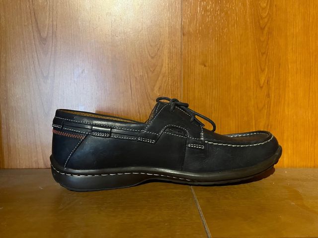 ZAPATOS CLARKS PIEL SIN ESTRENAR. T41