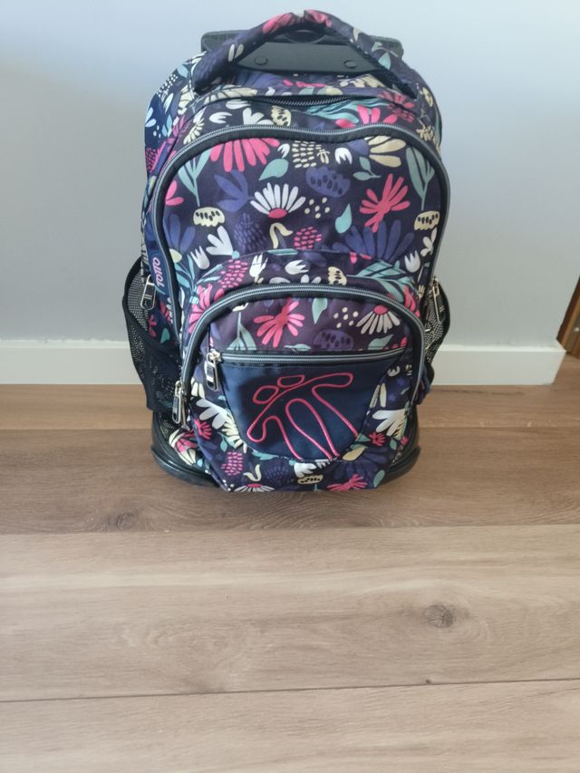Mochila totto de ruedas