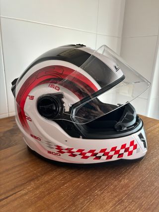 Casco de moto para niño