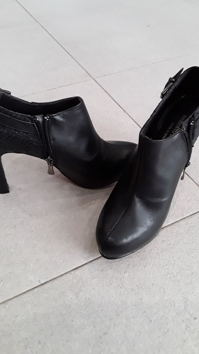 Zapatos tacón negros