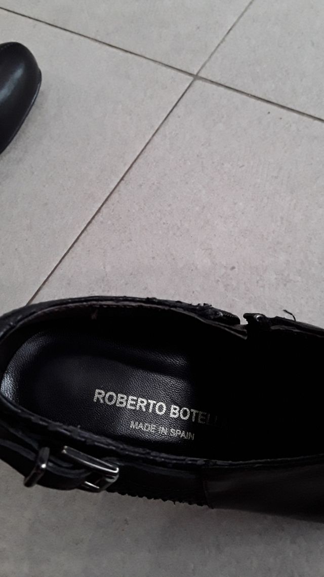 Zapatos tacón negros