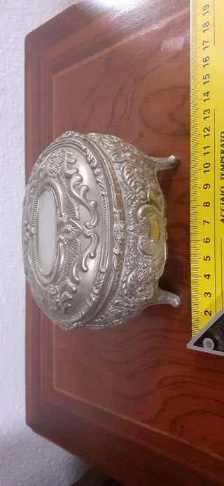 Joyero antiguo estaño plateado. Caja cofre joyas.