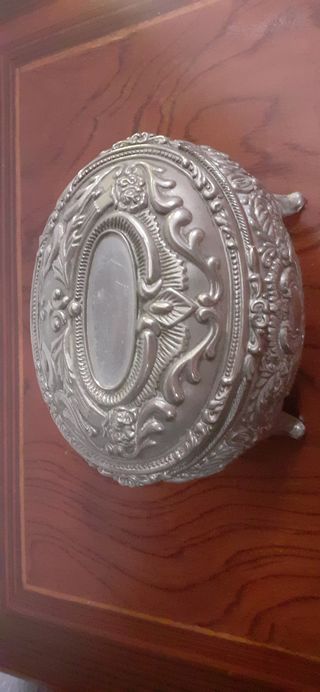 Joyero antiguo estaño plateado. Caja cofre joyas.