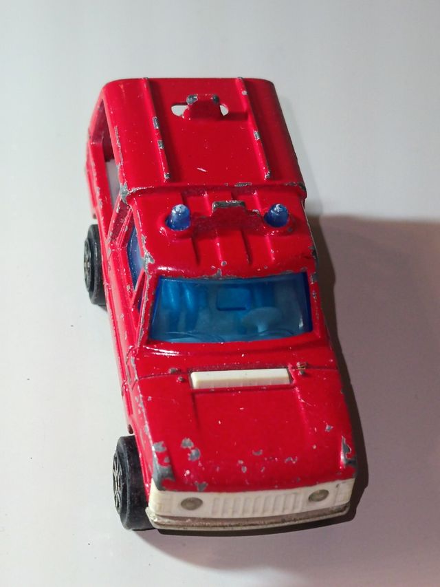 RANGE ROVER BOMBEROS 1/64 MAJORETTE