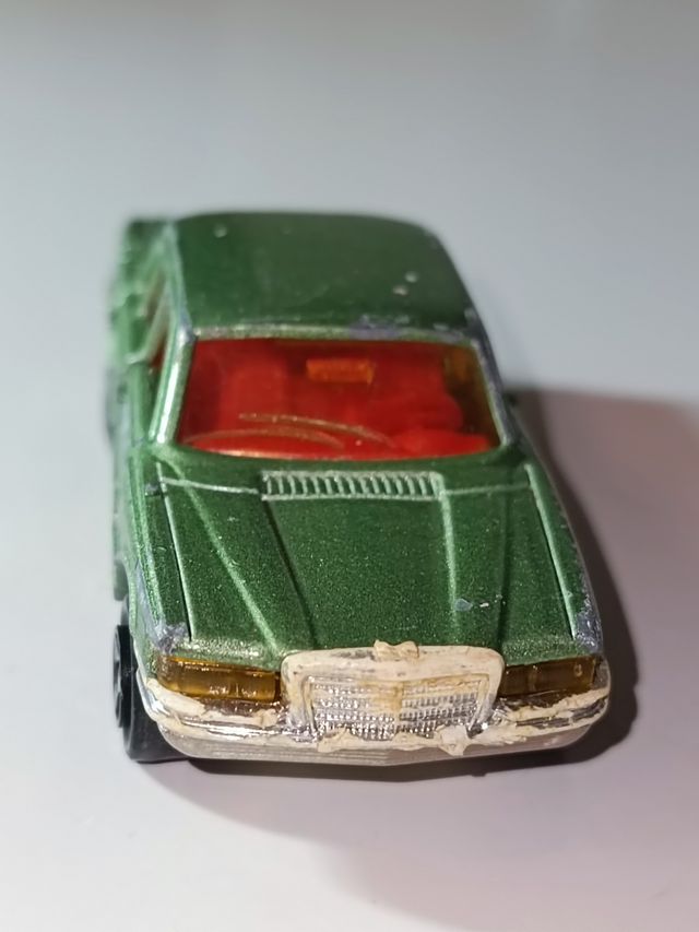 MERCEDES BENZ 450 SL 1/64 MAJORETTE