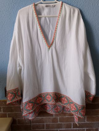 Blusa tipo tunica