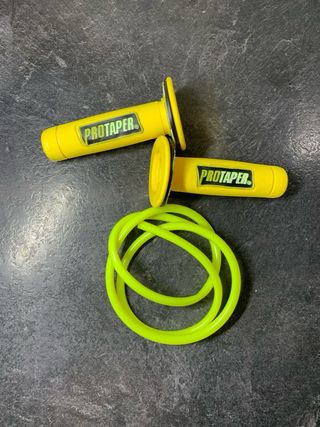 Puños protaper + manguito de gasolina, agua NUEVO