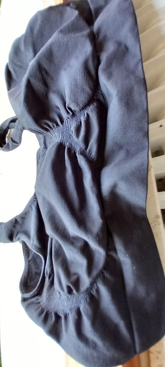 Reggiseno nero sportivo