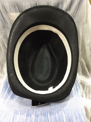OFERTA Sombrero de playa negro