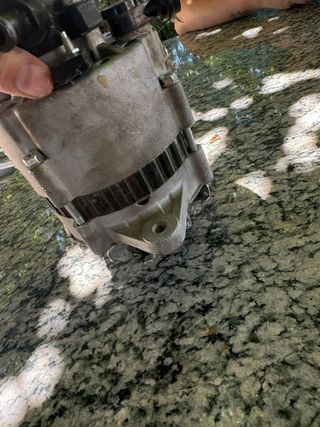 Alternador kia sportage 2.0 tdi