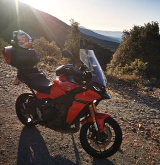 Yamaha tracer 9gt leer descripción 