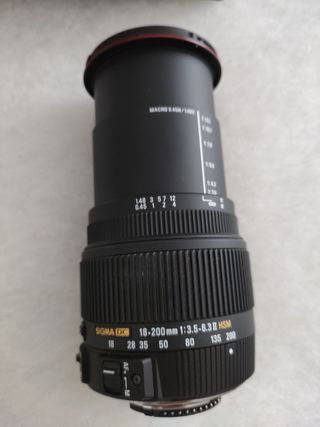 Cámara reflex c/objetivo y objetivo auxiliar