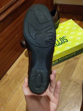 Zapatos marrón PITILLOS
