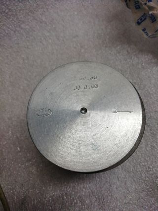 Pistones Seat 600 