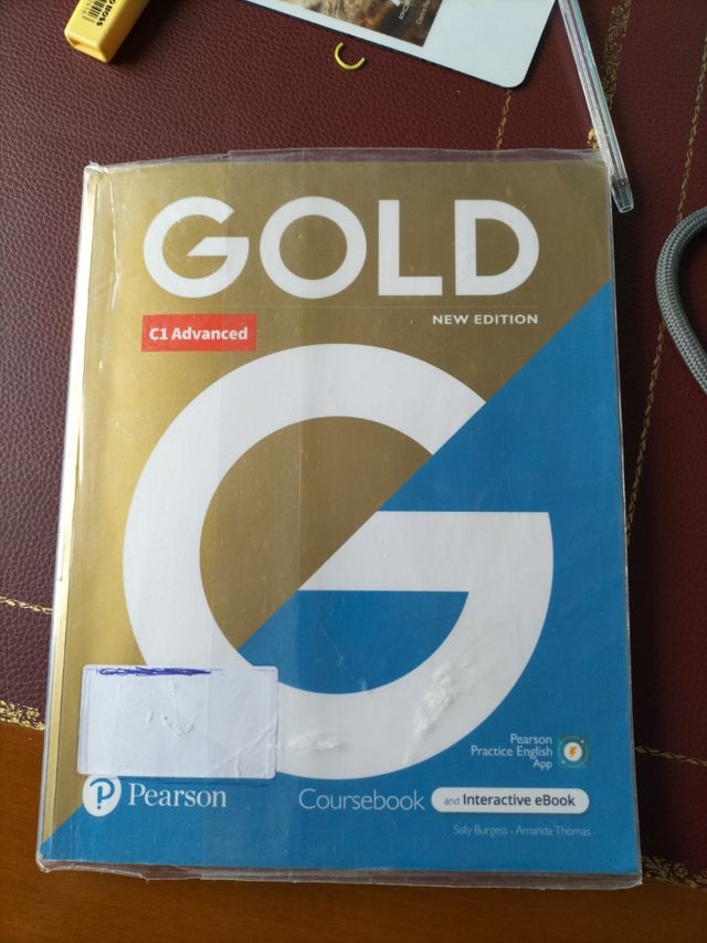 C1 CAMBRIDGE GOLD COURSE BOOK