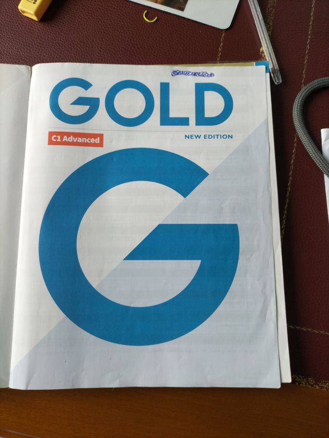 C1 CAMBRIDGE GOLD COURSE BOOK