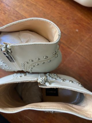 Botas tacones beige blanco Pinko