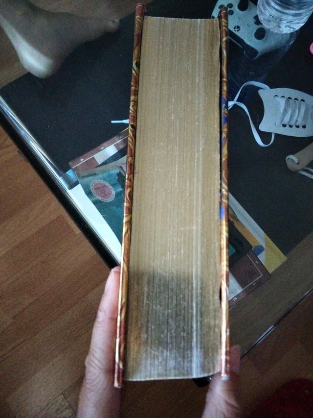 Libro Muuuuuy gordo y entretenido