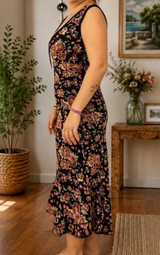 Vestido floral de Mango.