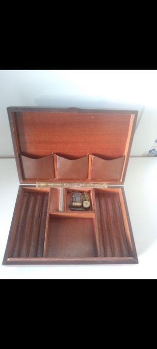 Caja musical antigua 